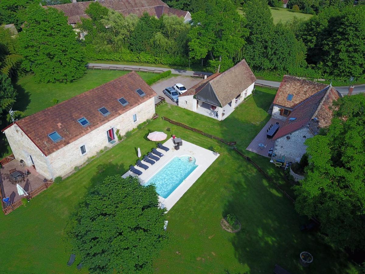 Bed and Breakfast La Ferme Du Chateau Tresnay Exteriér fotografie